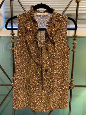 LOFT Brown Floral Ruffle V-Neck Sleeveless Camisole